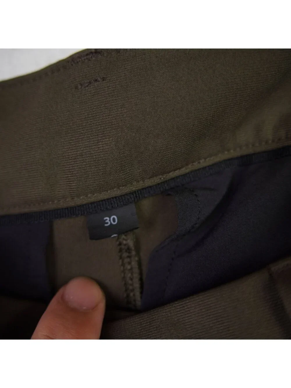 Lululemon Mens Commission Slim Fit Pants Warpstreme Sz 30x28 Olive Green LM5439S